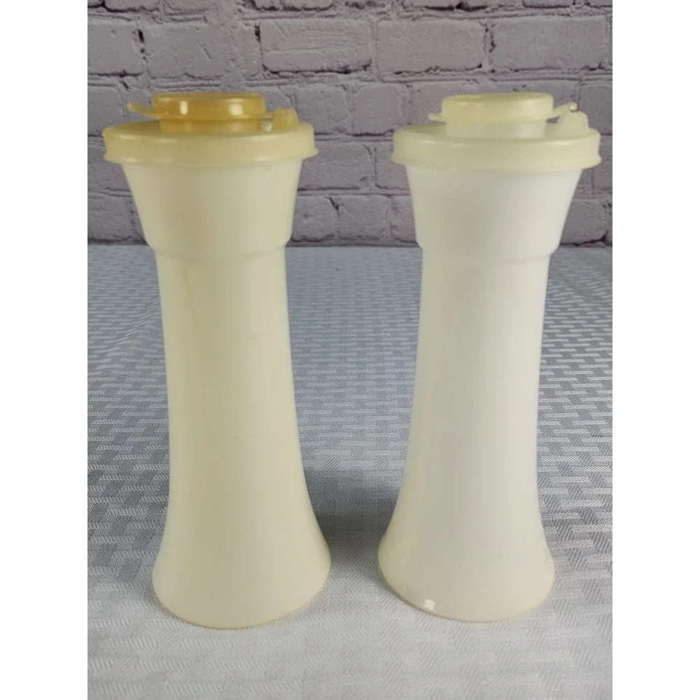 Tupperware Hourglass Salt Pepper  Shaker Set White 718  Vintage 6in.